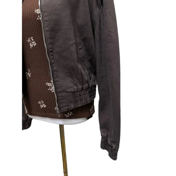 Driftwood NWT Brown Denim Jacket Size Small Elastic Waist Button Up - Picture 3 of 5